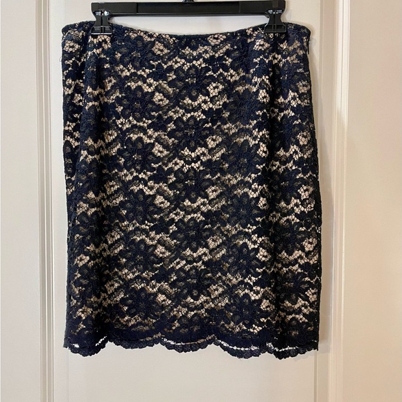 Inc International Concepts Elegant Black Lace Skirt with Beige Lining Size 12 - Picture 1 of 6